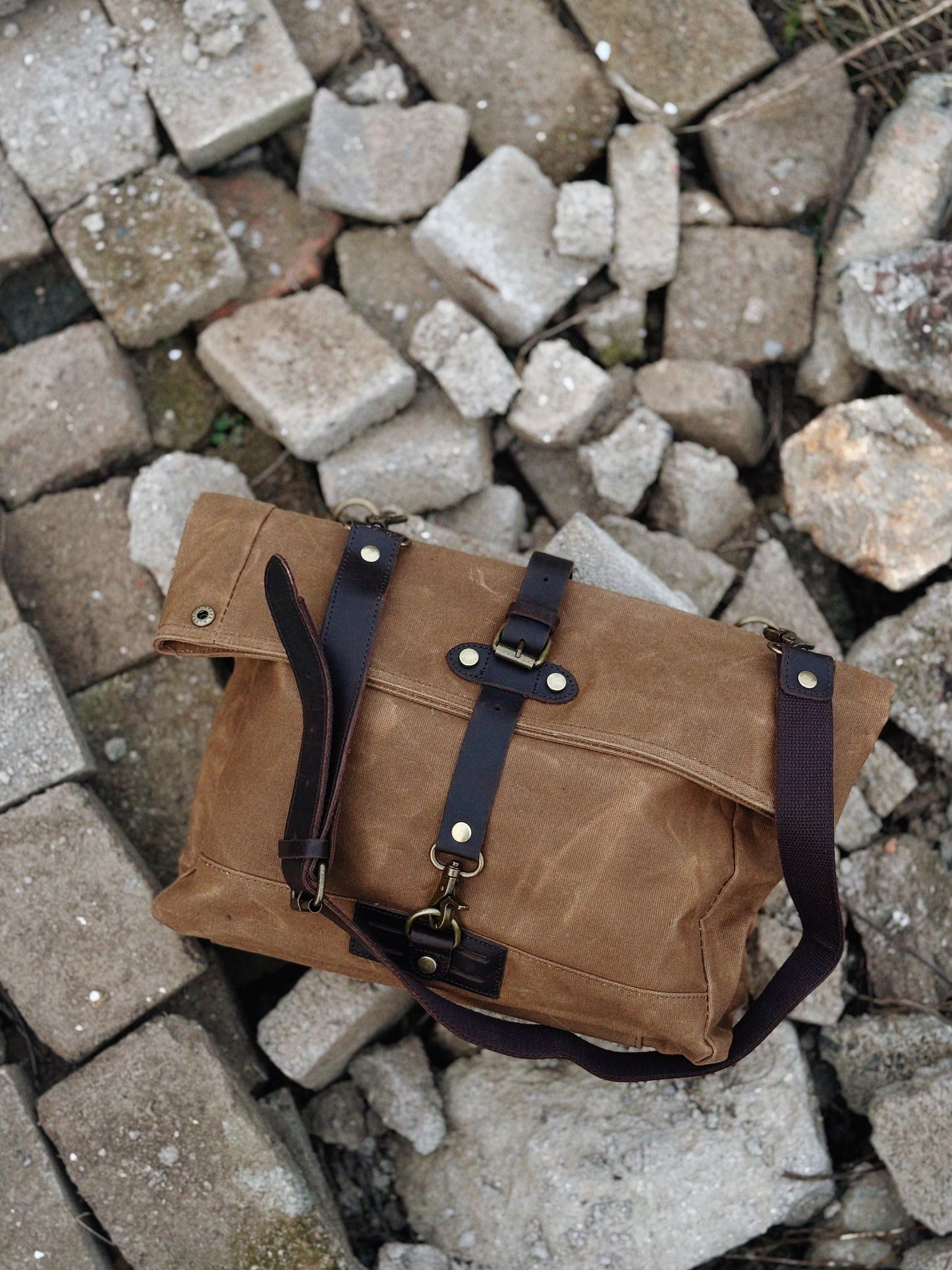 Traveling bag 2