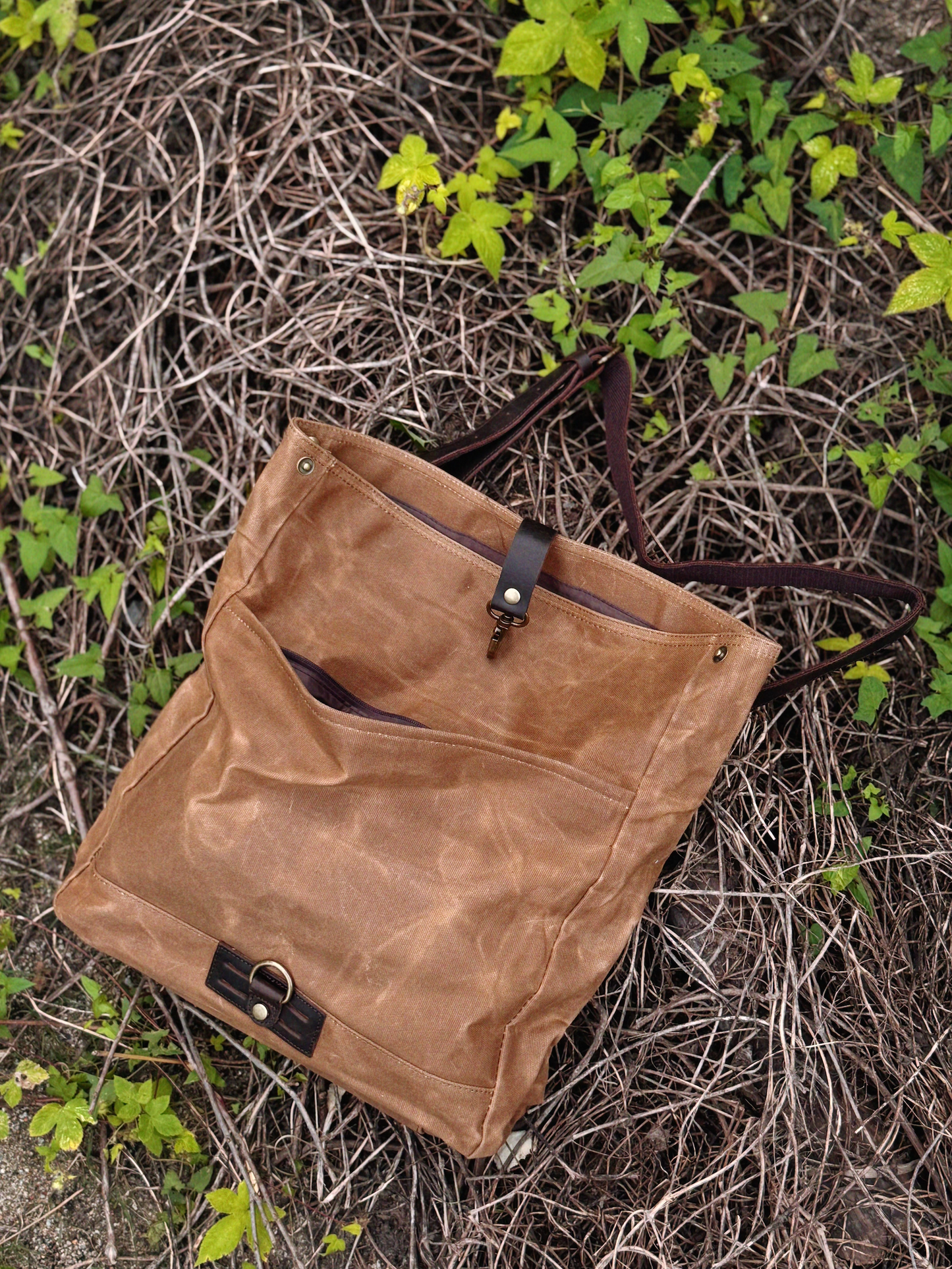Traveling bag 2
